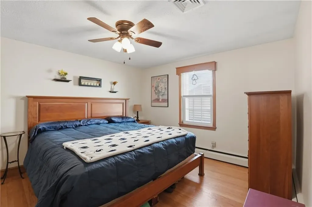 153 Falcon Avenue Warwick RI 02888