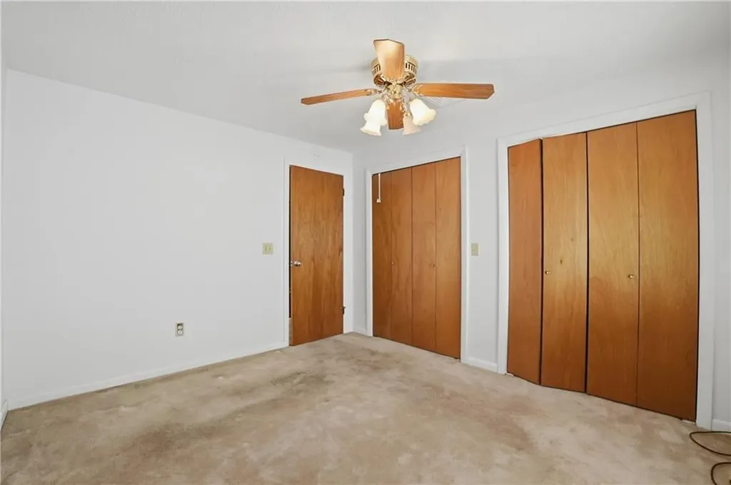 153 Falcon Avenue Warwick RI 02888