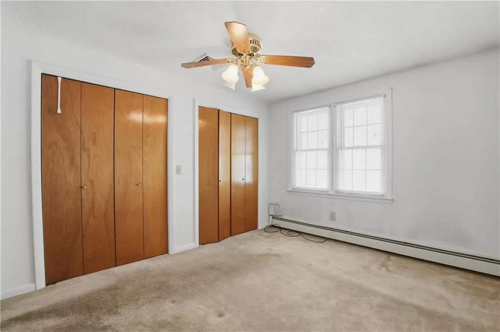 153 Falcon Avenue Warwick RI 02888