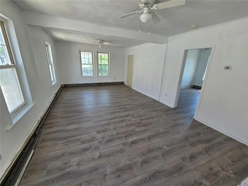 471 Providence Street Woonsocket RI 02895
