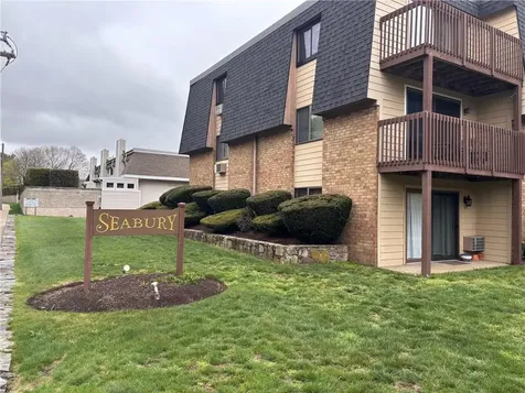 4162 Post Road Warwick RI 02818