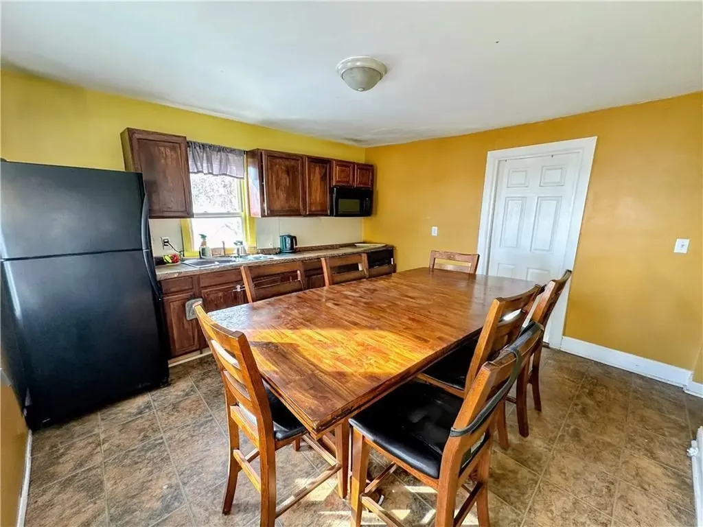52 Harold Street Providence RI 02908