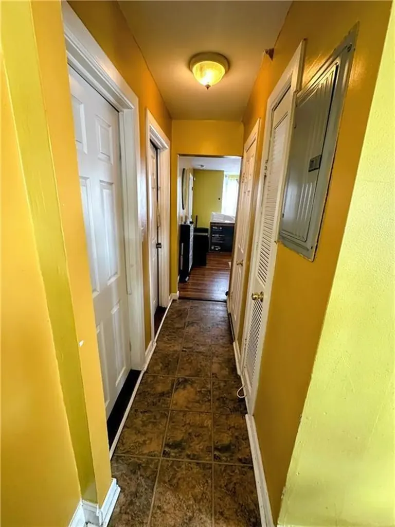 52 Harold Street Providence RI 02908