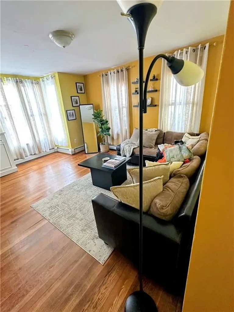 52 Harold Street Providence RI 02908