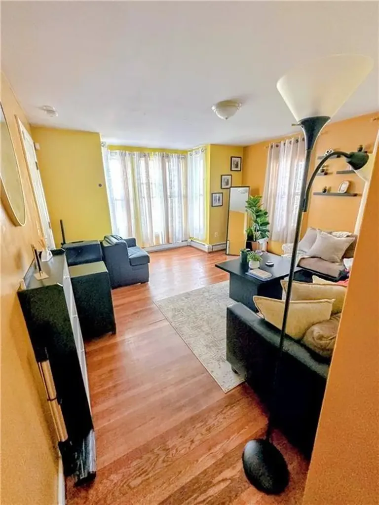 52 Harold Street Providence RI 02908