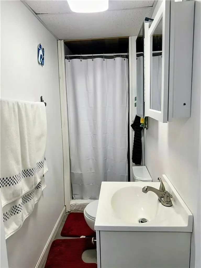 52 Harold Street Providence RI 02908