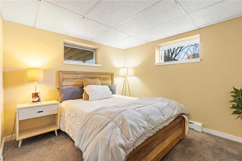 132 Ruggles Avenue Newport RI 02840