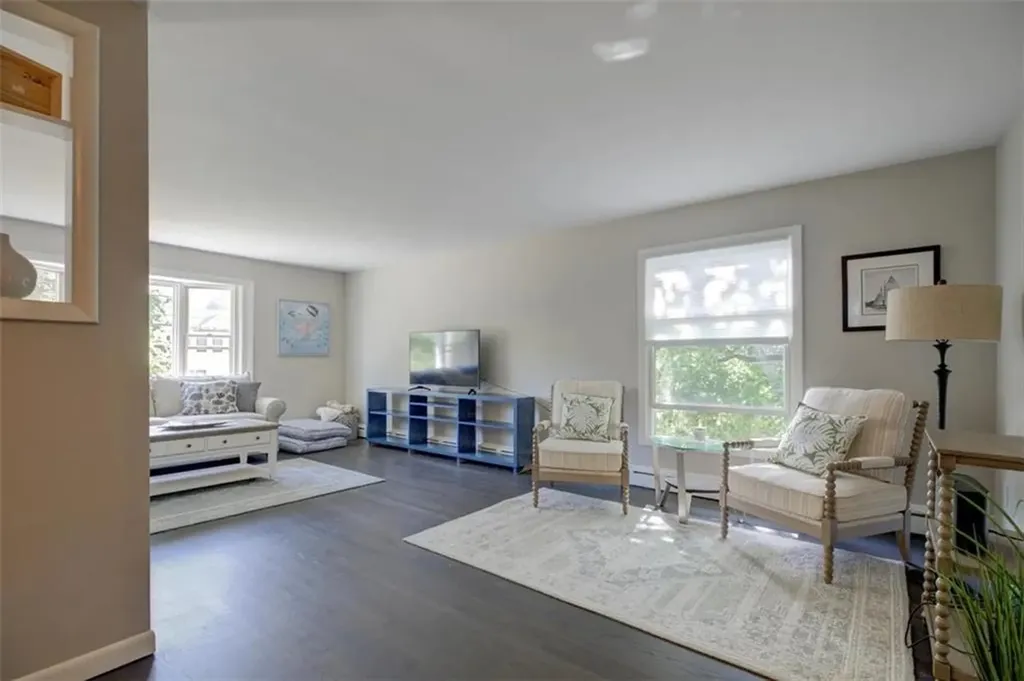 132 Ruggles Avenue Newport RI 02840