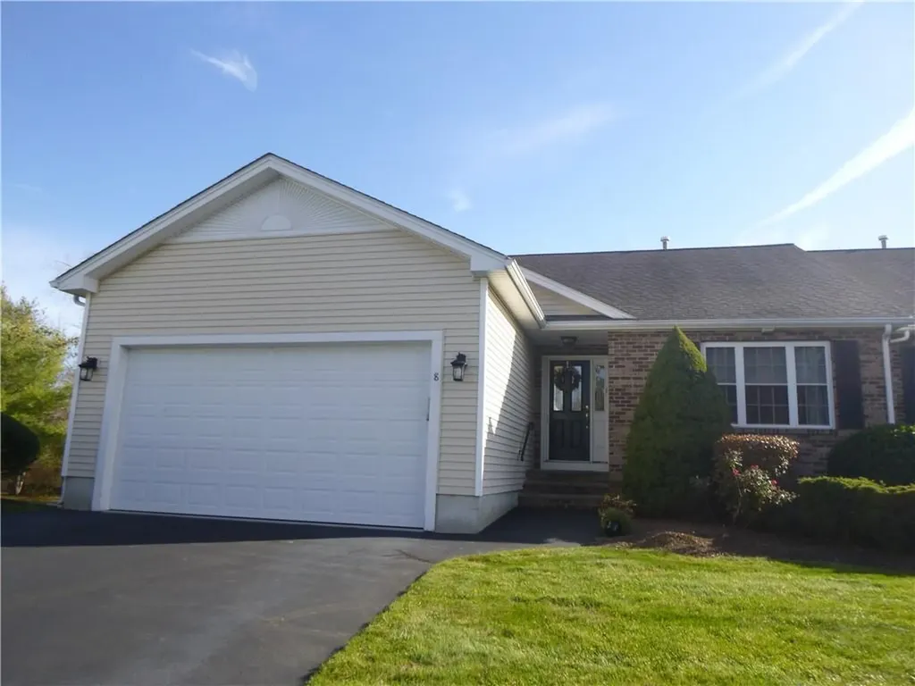 8 Sweet Corn Drive Cranston RI 02921
