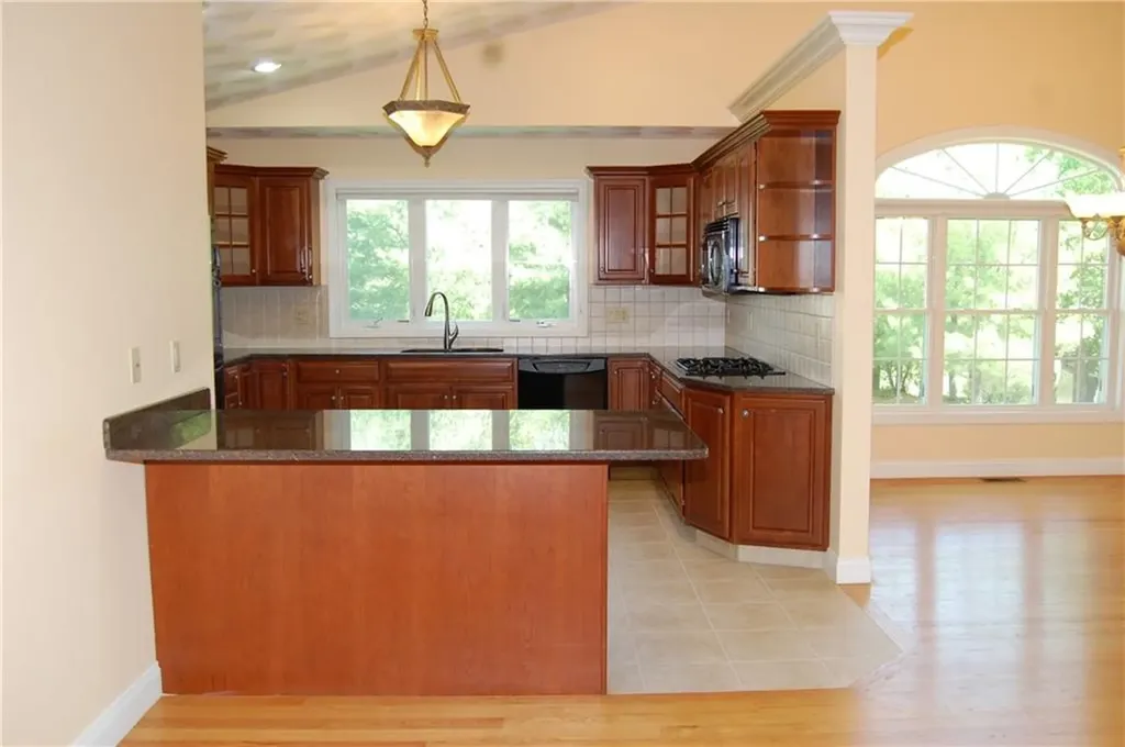 8 Sweet Corn Drive Cranston RI 02921