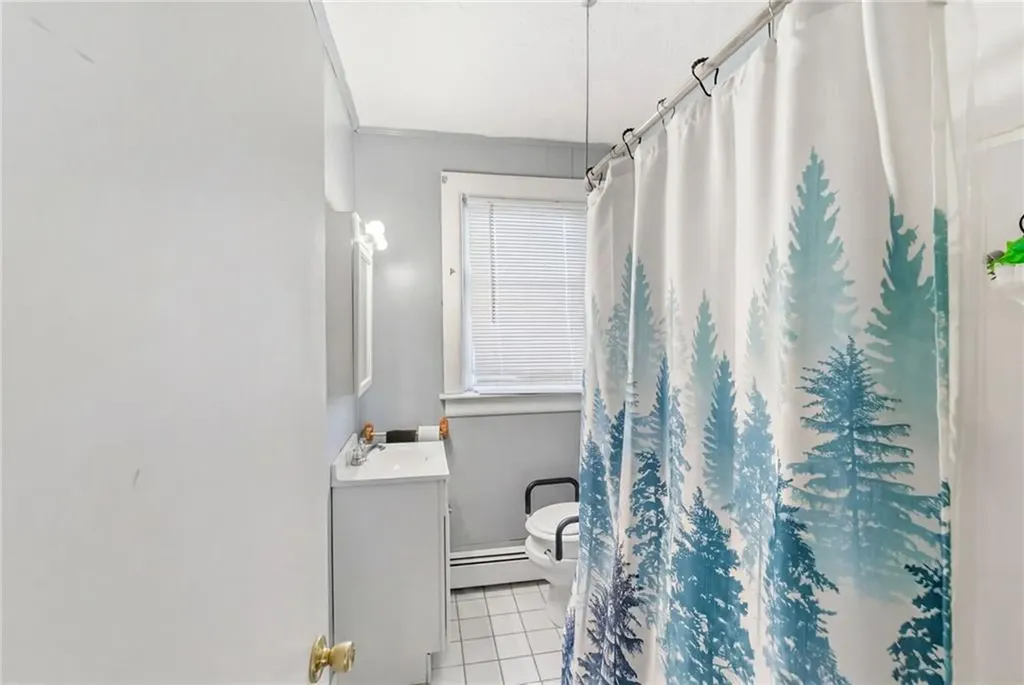 10 Molter Street Cranston RI 02910