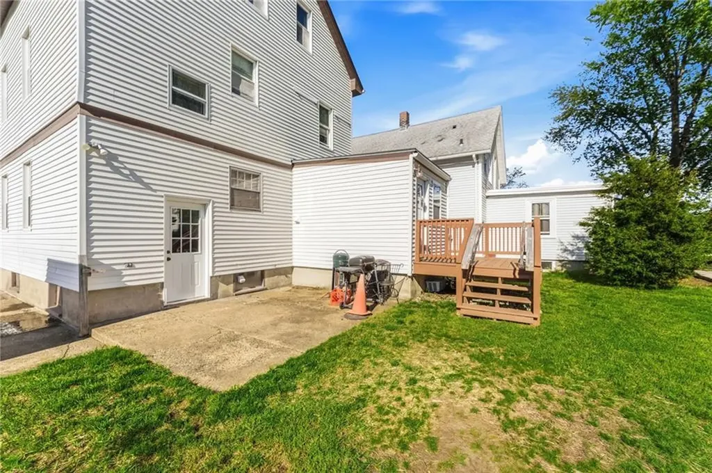 10 Molter Street Cranston RI 02910