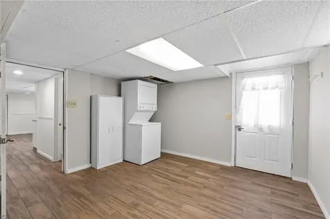 5 Sunnyside Drive Westerly RI 02891