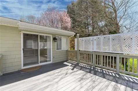 5 Sunnyside Drive Westerly RI 02891