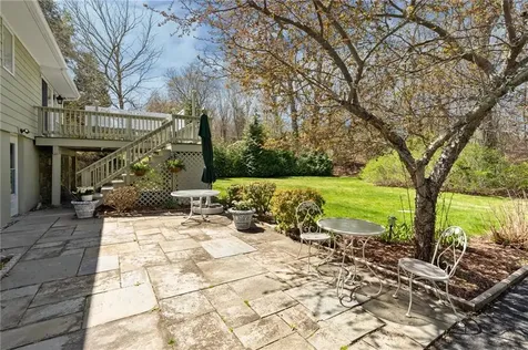 5 Sunnyside Drive Westerly RI 02891