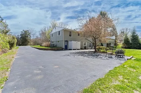 5 Sunnyside Drive Westerly RI 02891