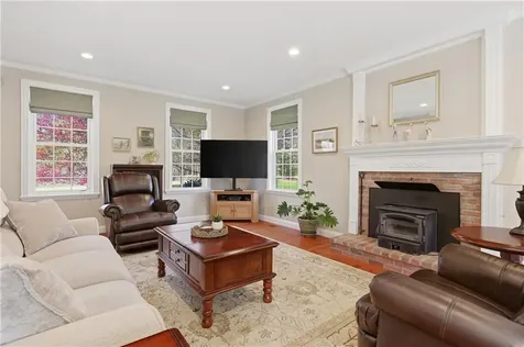 23 Whipple Road Glocester RI 02814
