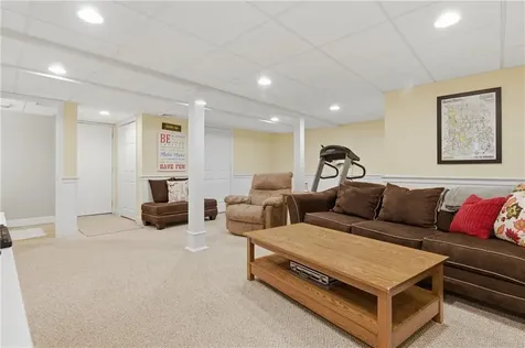 23 Whipple Road Glocester RI 02814