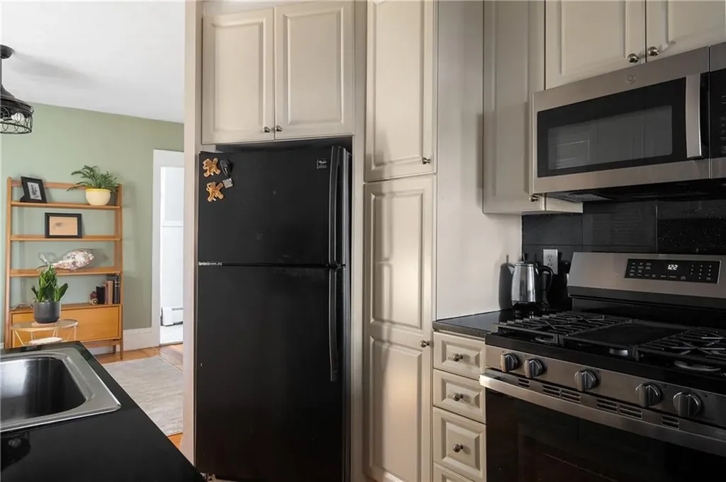 8 Blackstone Boulevard Providence RI 02906