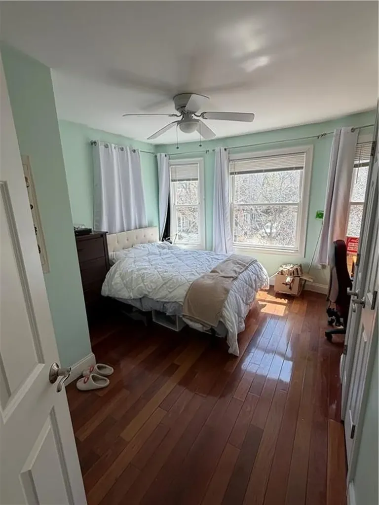 132 Elton Street Providence RI 02906