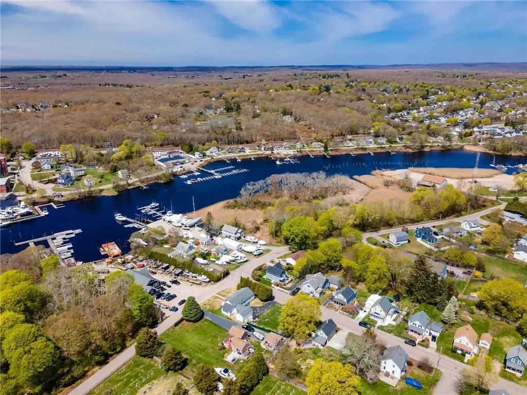 70 Margin Street Westerly RI 02891
