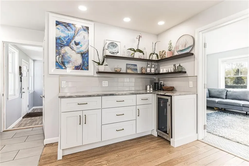 70 Margin Street Westerly RI 02891