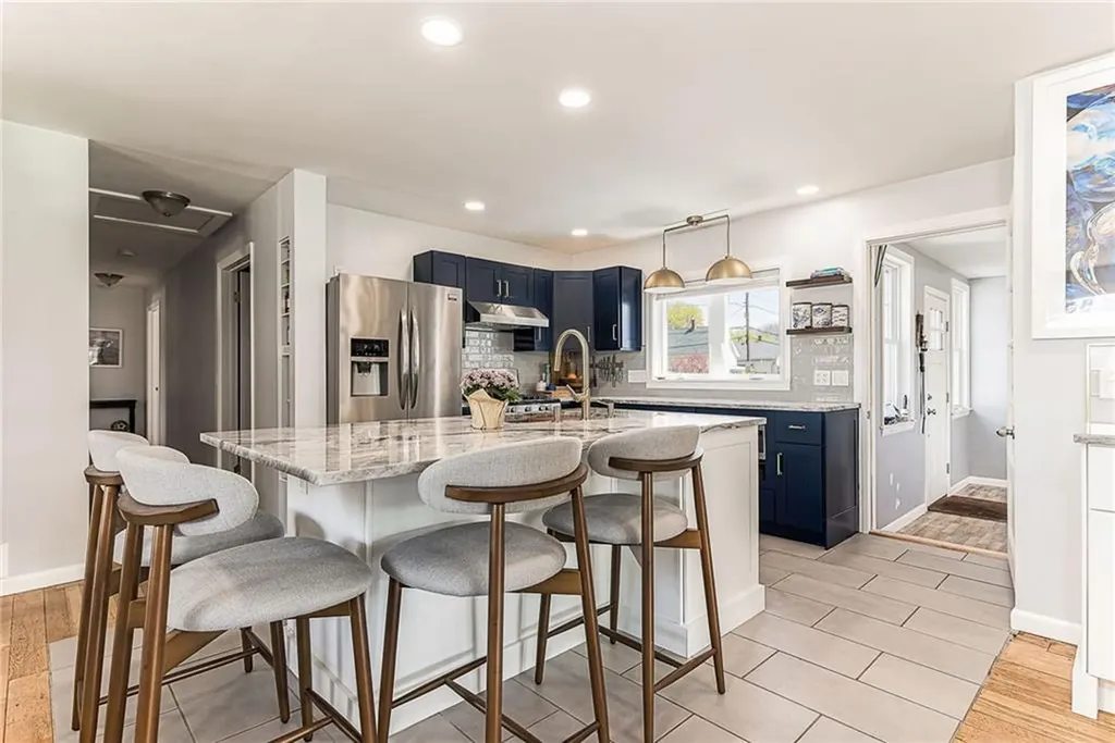 70 Margin Street Westerly RI 02891