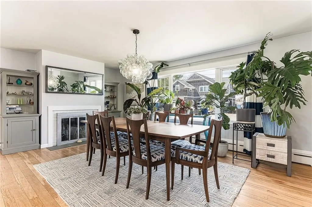 70 Margin Street Westerly RI 02891