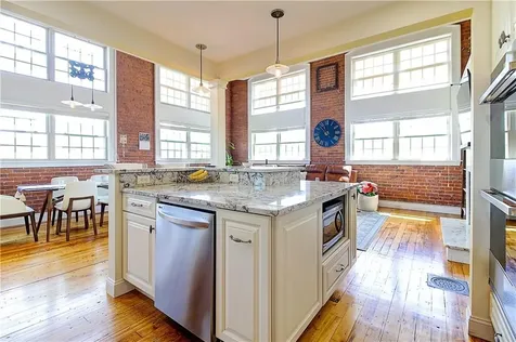 1 Tupperware Drive North Smithfield RI 02896