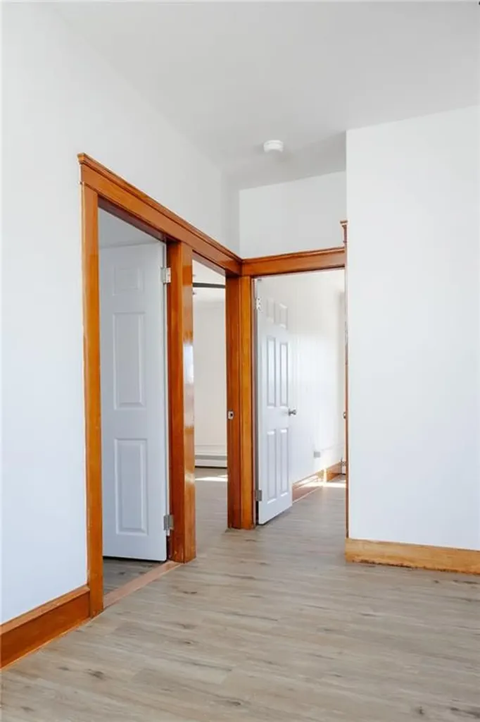 143 Main Road Tiverton RI 02878