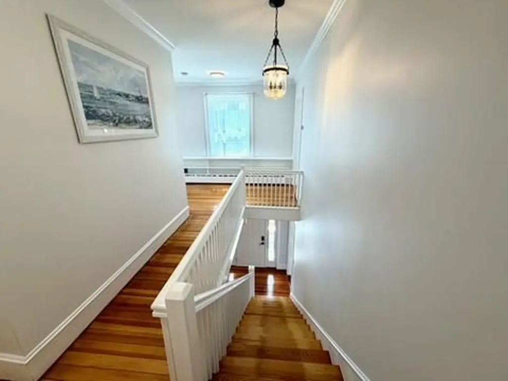 8 Champlin Street Newport RI 02840