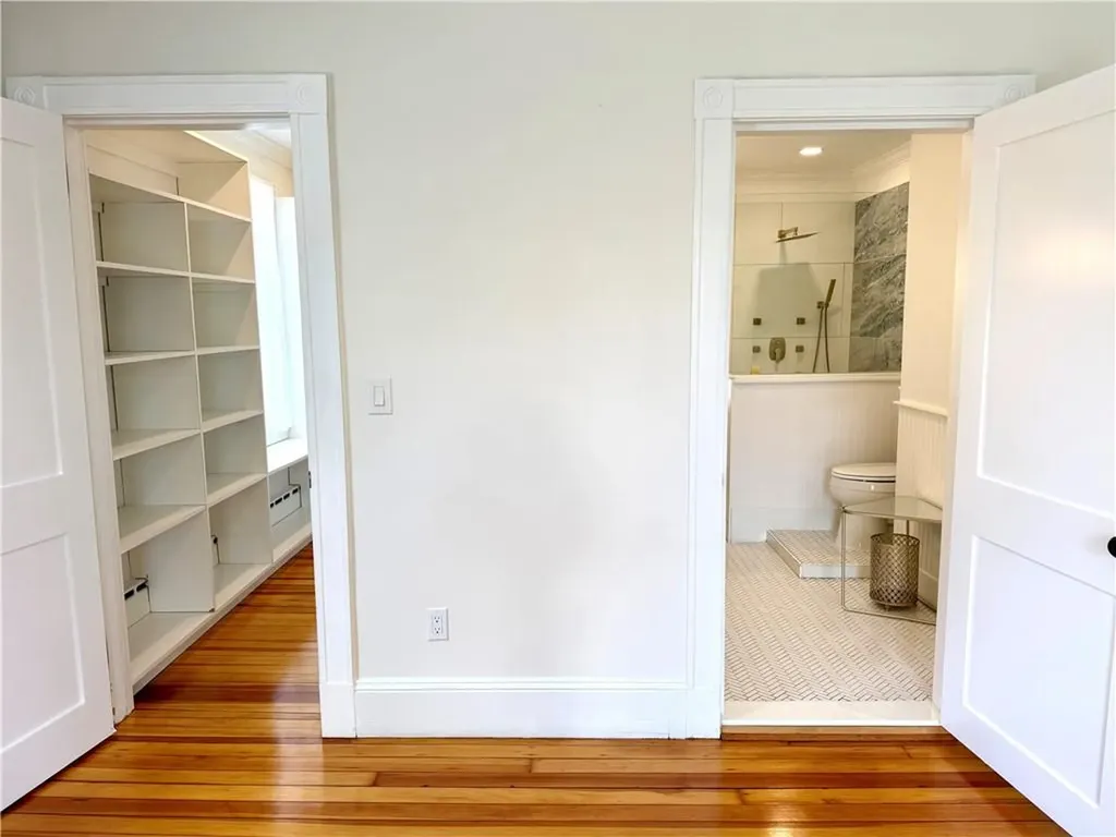 8 Champlin Street Newport RI 02840