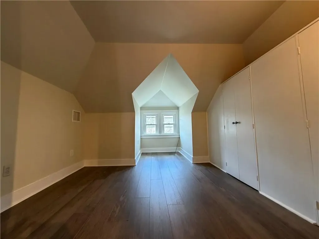 8 Champlin Street Newport RI 02840