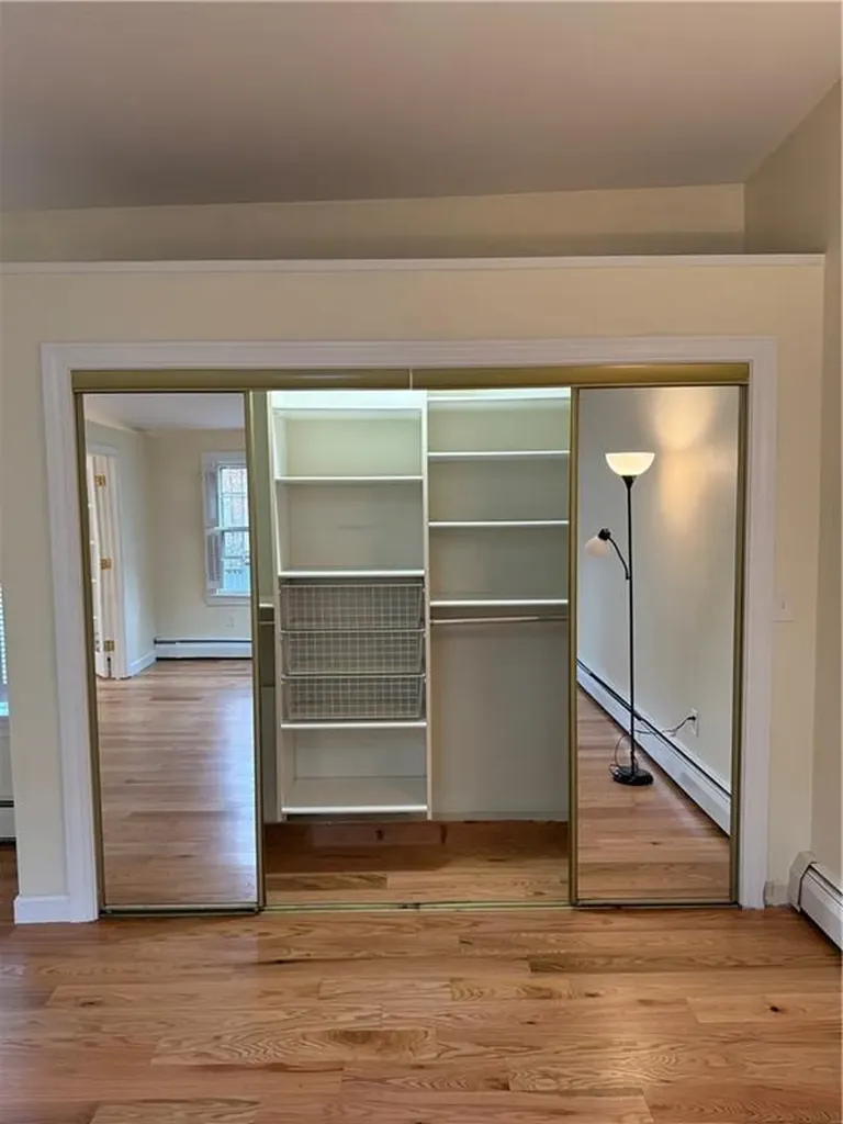 2 Burrs Lane Providence RI 02904