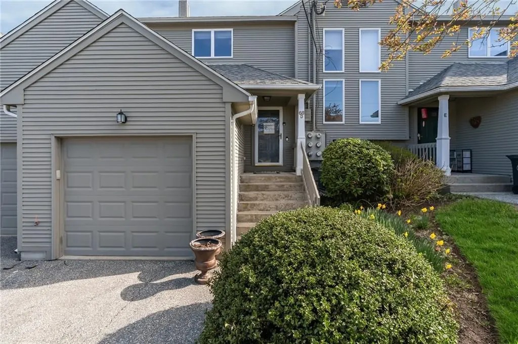 68 Hilltop Drive North Providence RI 02904