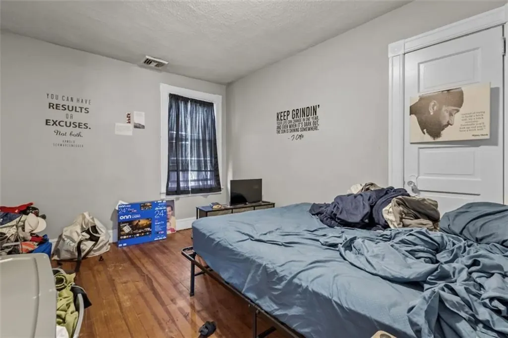 16 Maplehurst Avenue Providence RI 02908