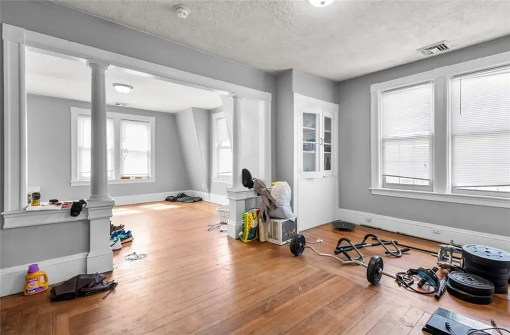 16 Maplehurst Avenue Providence RI 02908
