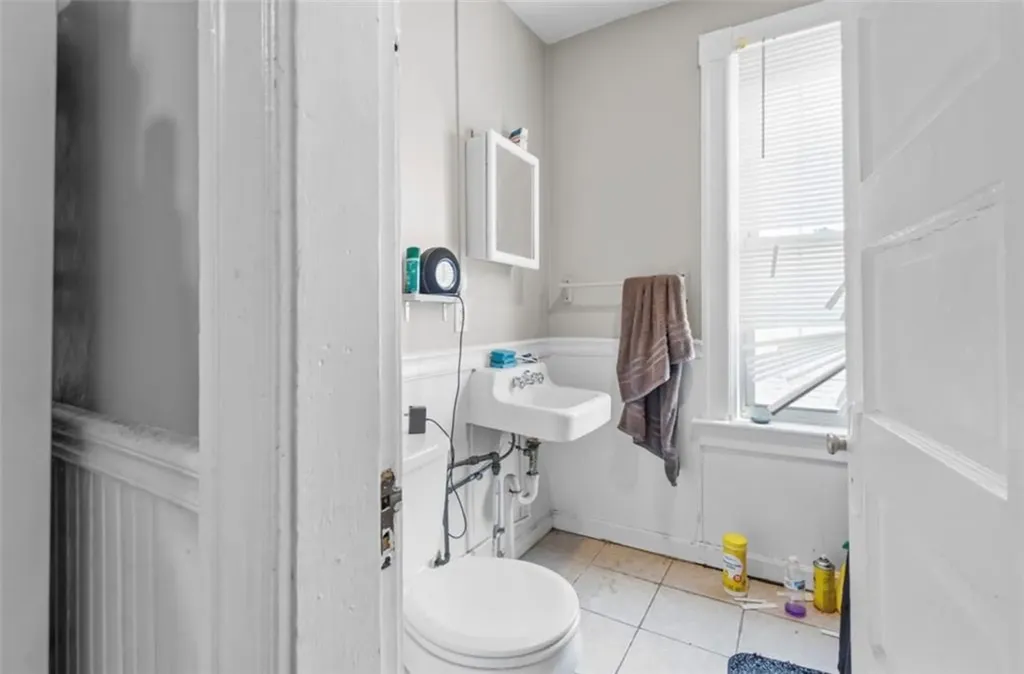 16 Maplehurst Avenue Providence RI 02908