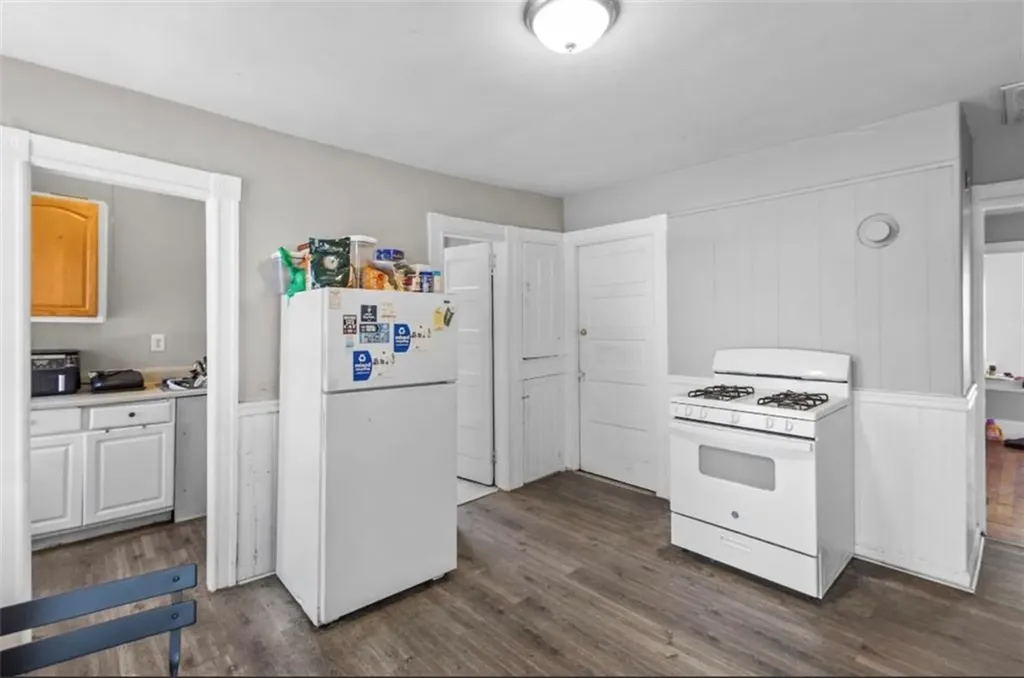 16 Maplehurst Avenue Providence RI 02908