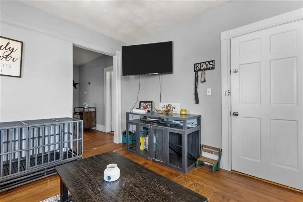 16 Maplehurst Avenue Providence RI 02908