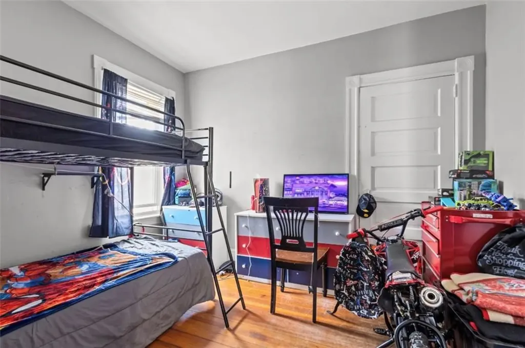 16 Maplehurst Avenue Providence RI 02908