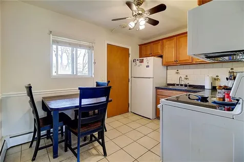 72 West Shore Road Warwick RI 02889