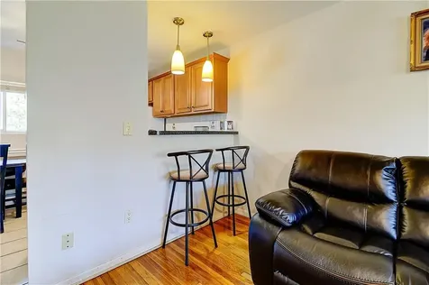 72 West Shore Road Warwick RI 02889
