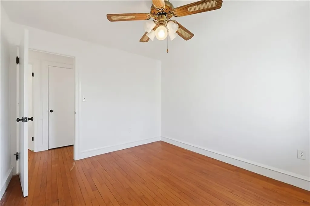 111 Beach Road Bristol RI 02809