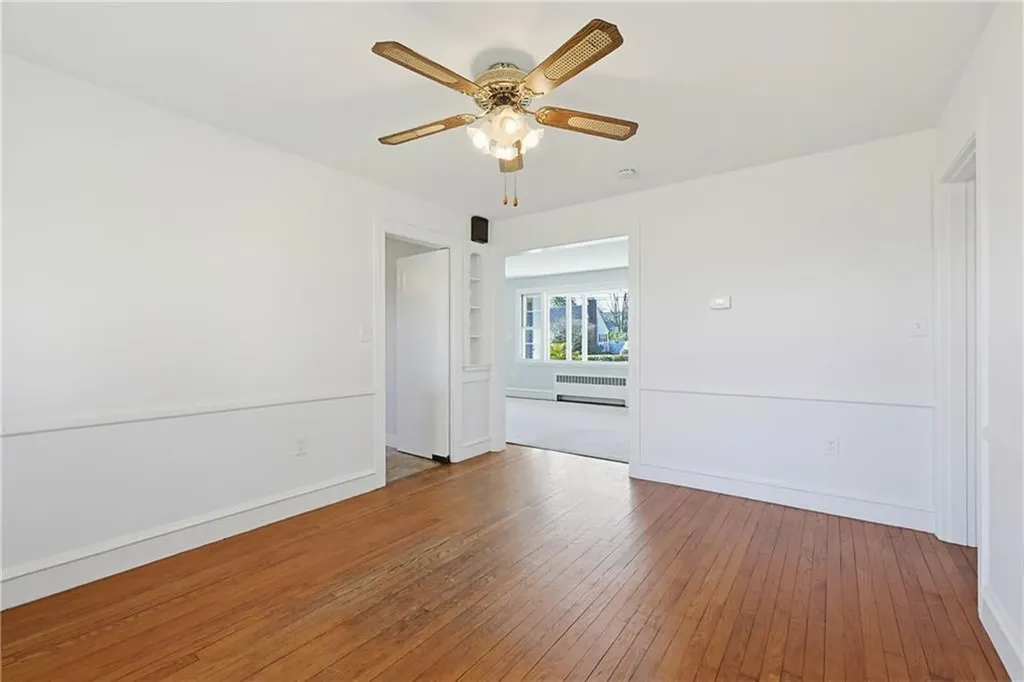 111 Beach Road Bristol RI 02809