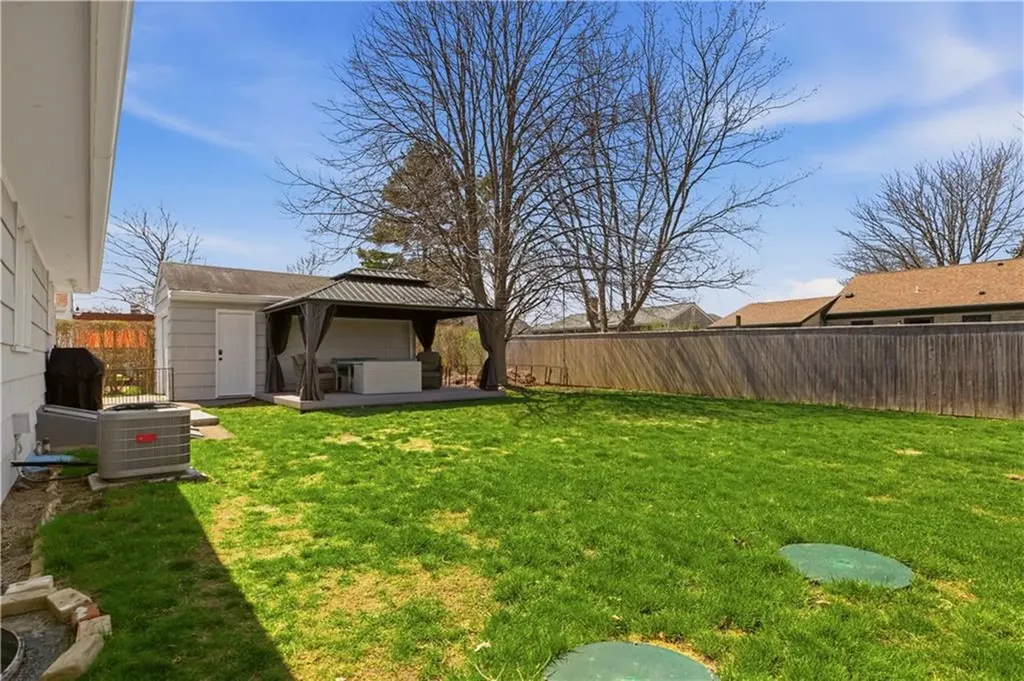 23 Birch Street Portsmouth RI 02871