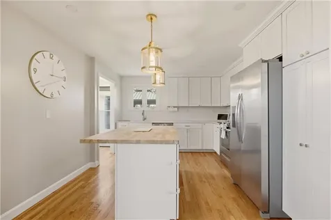 23 Birch Street Portsmouth RI 02871