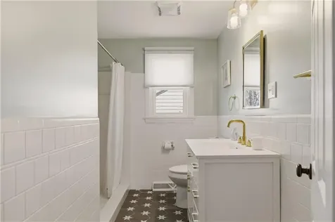23 Birch Street Portsmouth RI 02871