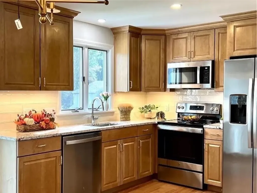 14 Summer Street West Warwick RI 02893