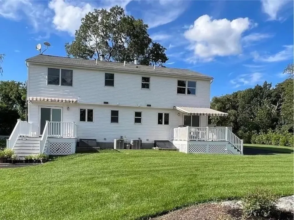 14 Summer Street West Warwick RI 02893